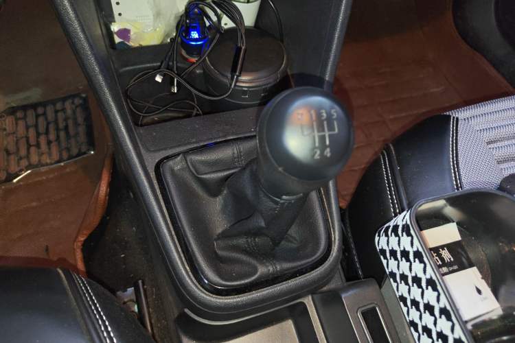 Used Volkswagen Jetta 2013 1.4L Manual Fashion Model