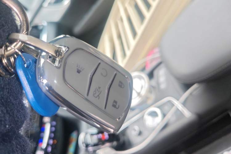 Used Cadillac XT6 2022 2.0T Six-Seater Four-Wheel-Drive Luxury Standard Edition