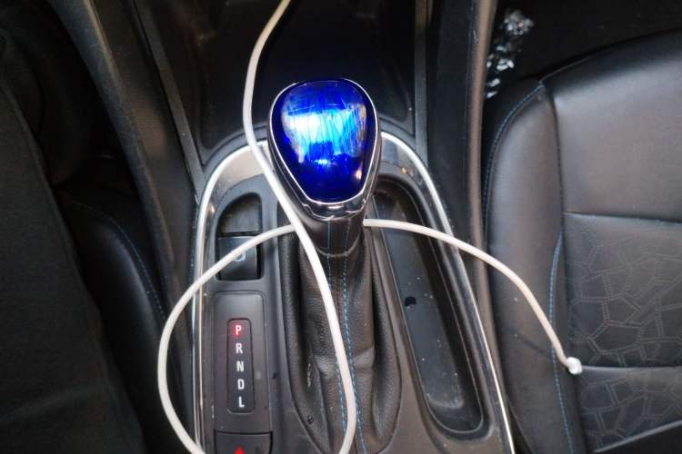 Used Buick VELITE 5 2017 Urban Extended-Range Model Gear Lever