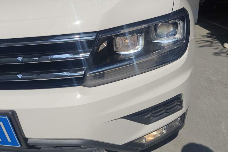 Used Volkswagen Tiguan L 2020 330TSI Automatic Two-Wheel Drive Luxury Edition China VI Standard