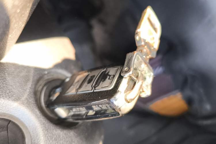 Used Volkswagen Jetta 2017 1.5L Manual Fashion Edition