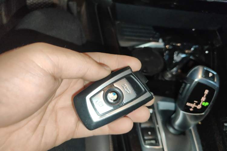 Used BMW X3 2014 xDrive20i X Design Package Vehicle Key