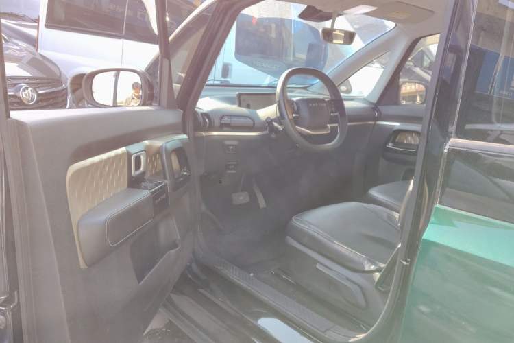 Used Baojun KiWi EV 2022 Designer Lite Edition Ternary Lithium Driver Seat