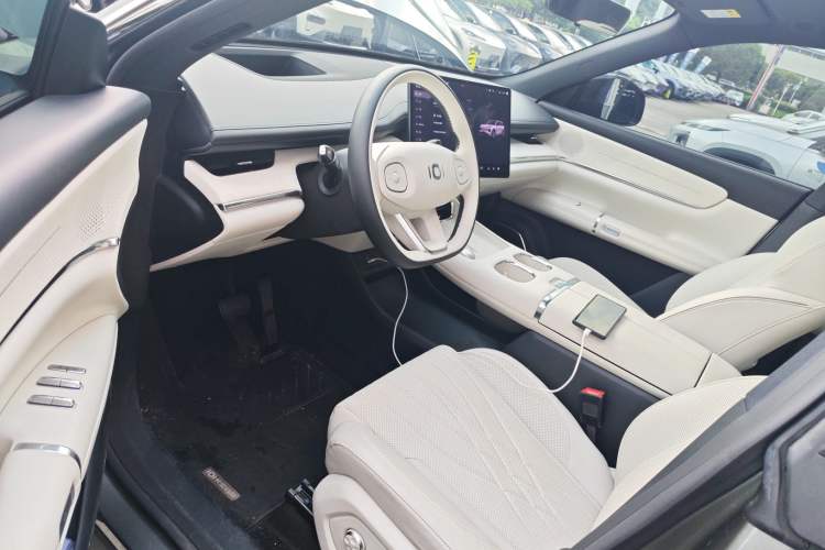 Used CHANGAN NEVO Q07 2025 215 Prestige Edition
