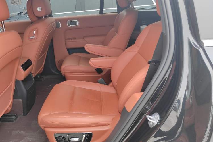 Used Li Auto L8 2024 Pro Model
