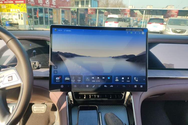 Used Denza Z9GT 2024 1100 4x4 Ultra First Edition Audio And AC Panel