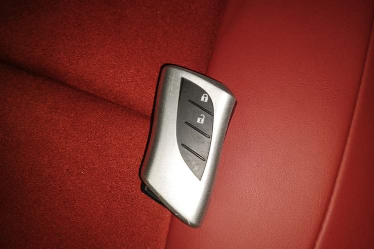 Used Lexus UX 2020 260h F SPORT Version