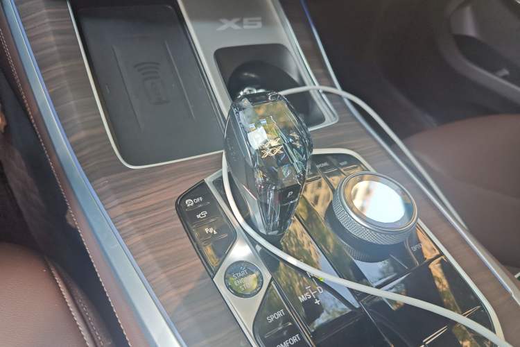 Used BMW X5 2022 xDrive 40Li M Sport Package