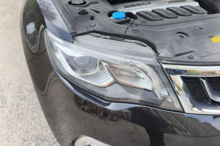 Used Geely Auto Emgrand X7 Sport 2016 1.8TD Automatic ZhiZun Version Exterior 6