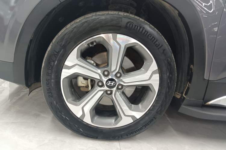 Used Hyundai Santa Fe 2020 380 TGDi Automatic Two-Wheel Drive DLX Prestige Edition PLUS
