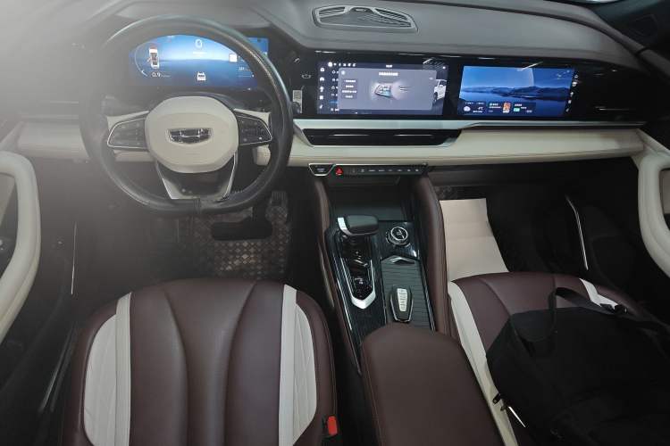 Used Geely Auto Monjaro L 2021 2.0TD DCT EVO Two-Wheel Drive Prestige Version
