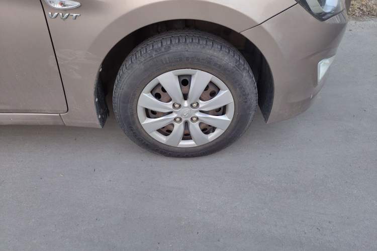 Used Hyundai Verna (older generation) 2016 1.4L Manual Smart GLS Trim