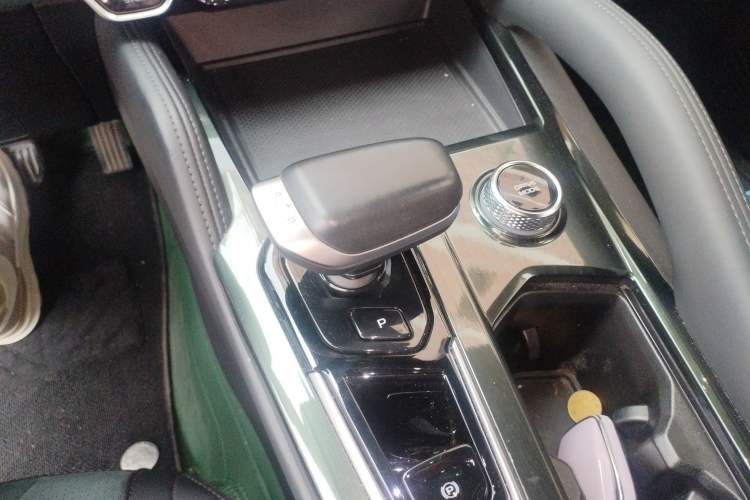 Used Geely Auto Monjaro L 2021 2.0TD DCT EVO Two-Wheel Drive Prestige Version
