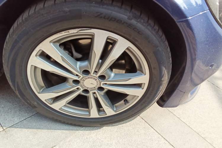 Used Mercedes-Benz C-Class 2017 Facelift C 200 L Sport Edition Exterior 1