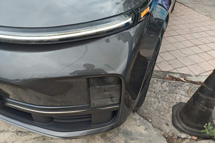 Used Li Auto L8 2023 Air model
