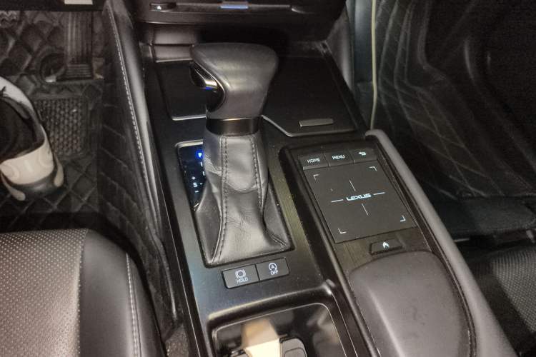 Used Lexus ES 2021 260 Excellence Edition Gear Lever