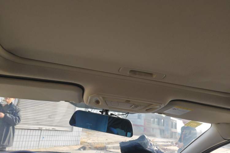 Used Ford Focus 2012 Sedan 1.6L Automatic Comfort Model Headliner