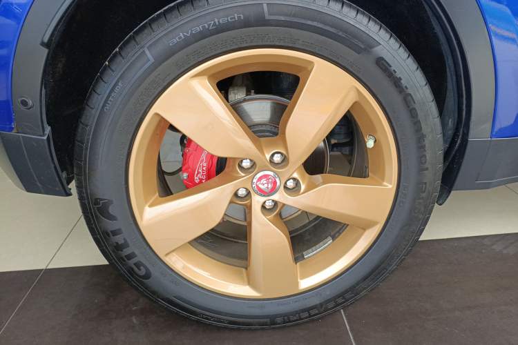 Used Jaguar E-PACE 2018 P250 SE China VI