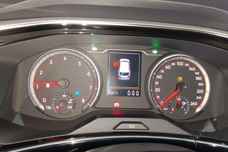 Used Volkswagen Tayron 2020 330TSI Two-Wheel Drive Luxury Smart Connectivity Version
