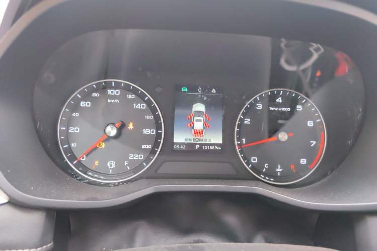 Used Roewe i5 2019 1.5L Automatic 4G Connected Langhao Edition Instrument Cluster