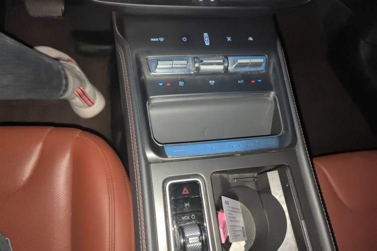 Used Lincoln Z 2022 iXiang Deluxe Edition Gear Lever