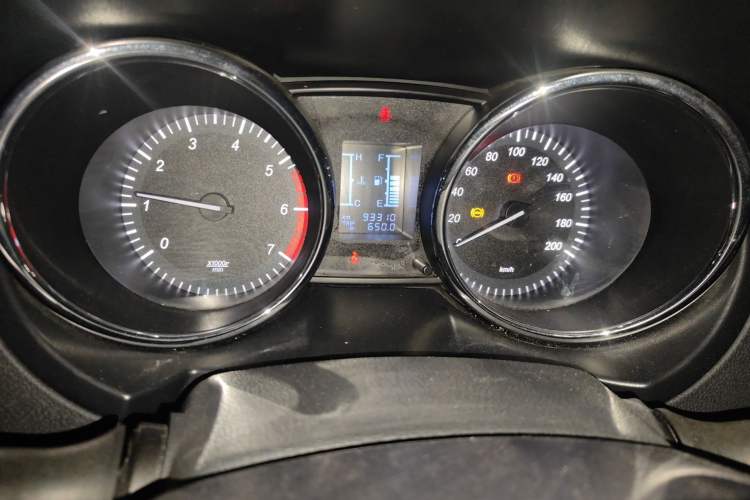 Used HYOSOW S3 2015 1.8L Prestige Version China V Emission Standard Instrument Cluster