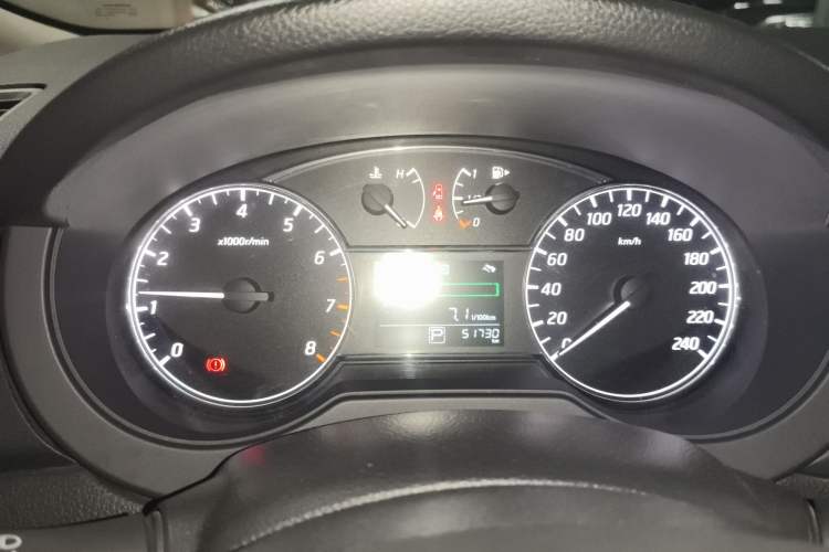 Used Nissan Tiida 2016 1.6L CVT Cool Dynamic Edition Instrument Cluster