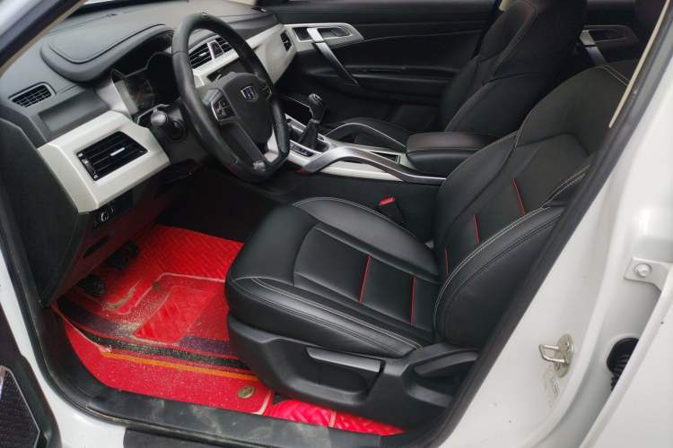 Used Geely Auto Emgrand X7 Sport 2020 1.8TD Manual Two-Wheel Drive Zhiya Model Left Front Seat