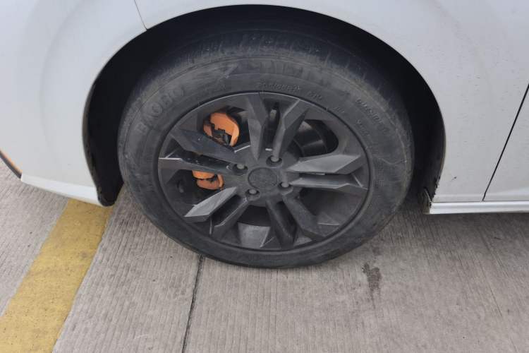 Used Dongfeng Aeolus Yixuan 2023 Mach Edition 1.5L Automatic Chasing Shadow Version