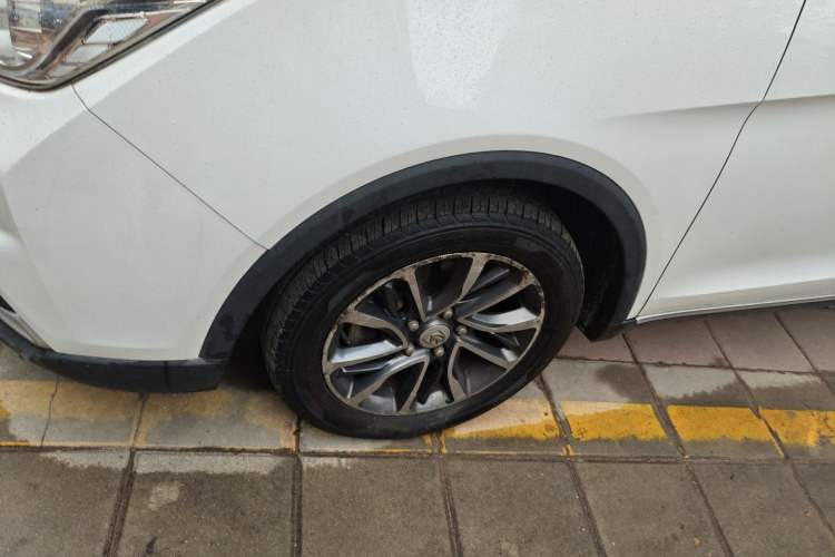 Used Baojun 730 2019 1.5T CVT Fashion Model 7 Seats China VI Emission Standard
