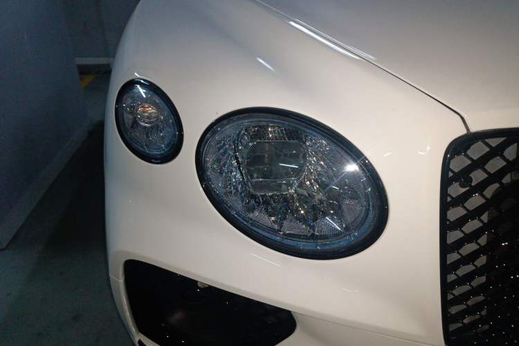 Used Bentley Bentayga 2022 4.0T V8
