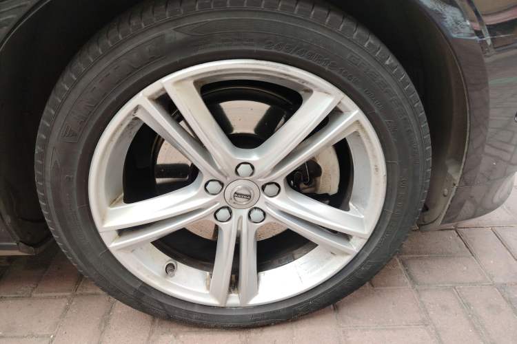 Used Volvo S90 2018 T4 Zhiyuan Edition