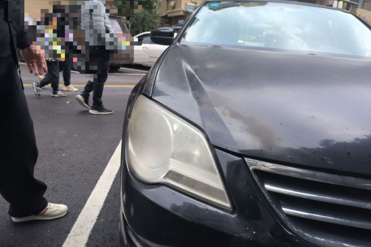 Used Volkswagen Bora 2012 1.6L Automatic Fashion Edition Right Front Headlight