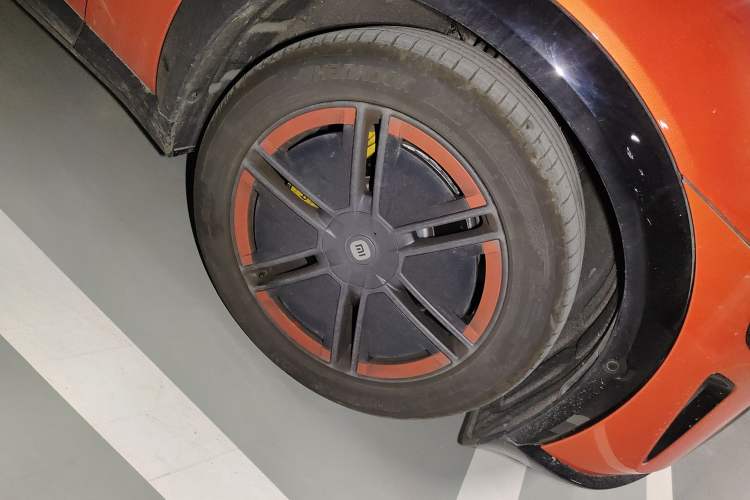 Used Xiaomi Auto YU7 2025 Ultra-Long Range High-Performance All-Wheel-Drive Max Edition
