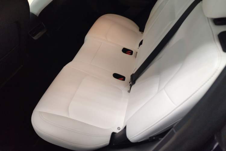 Used Tesla Model Y 2022 Performance High-Performance All-Wheel-Drive Version
