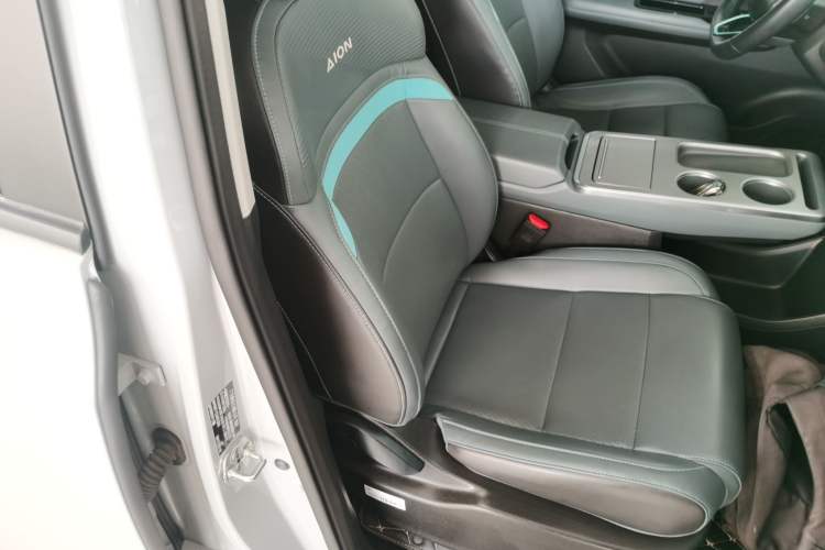 Used AION Y 2023 Plus 510 Smart Edition