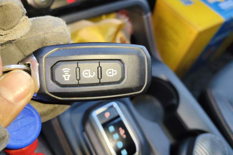 Used Ford Ranger 2023 Trailblazer 4x4 Automatic Version – Gasoline Vehicle Key