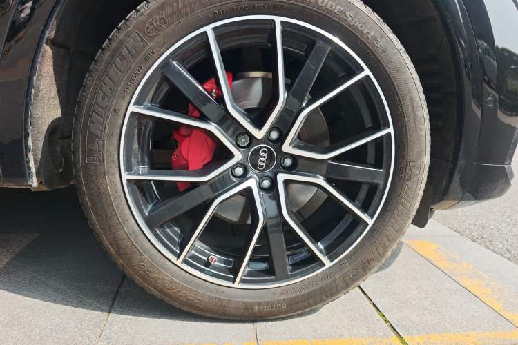 Used Audi Q5L 2023 45T Luxury Dynamic Model
