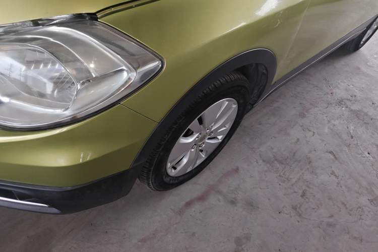 Used Suzuki S-Cross 2014 1.6L CVT Two-Wheel Drive Entry Model
