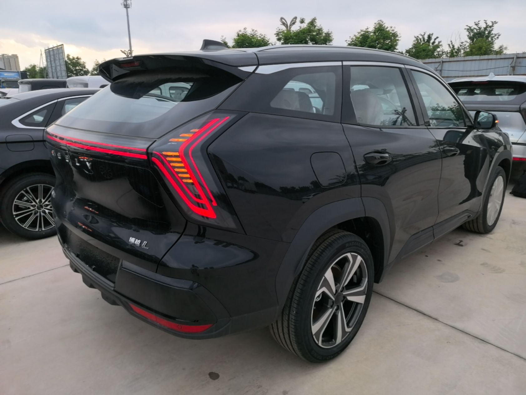 Geely Auto FX11 2025 4th Generation 1.5TD DCT - Shanhe — снимка 6