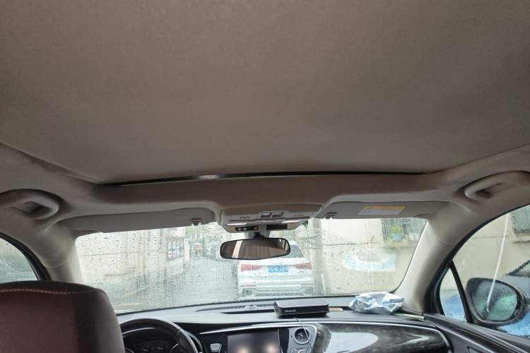 Used Buick Envision 2015 20T Four-Wheel Drive Luxury Model Headliner