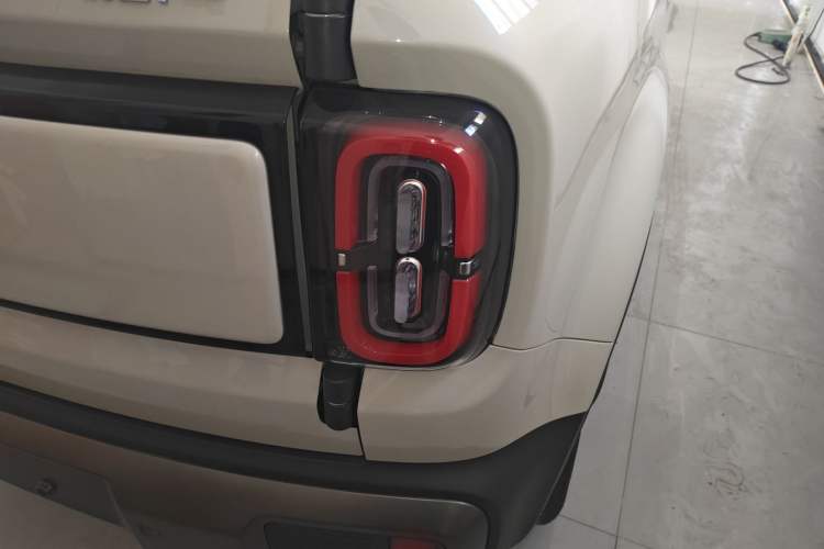 Used Baojun Spark EUV 2026 301km Flagship Edition Right Rear Taillight
