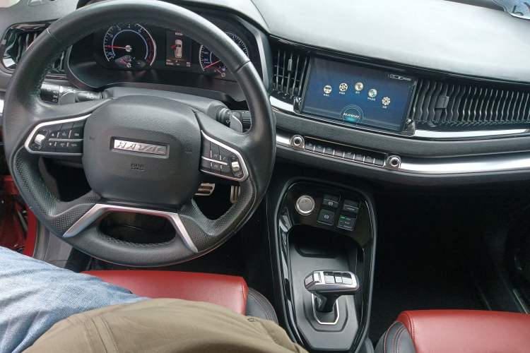 Used Haval H2s 2017 Red-Label 1.5T Dual-Clutch Luxury Model