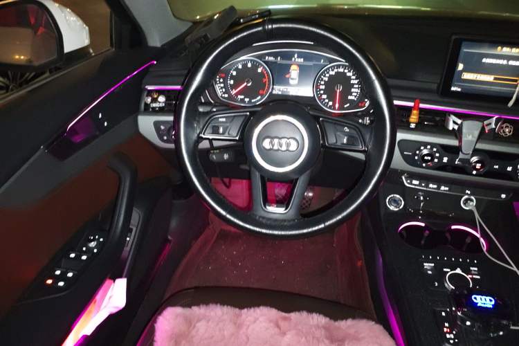 Used Audi A4L 2018 30th Anniversary Edition 40 TFSI Trendy Model
