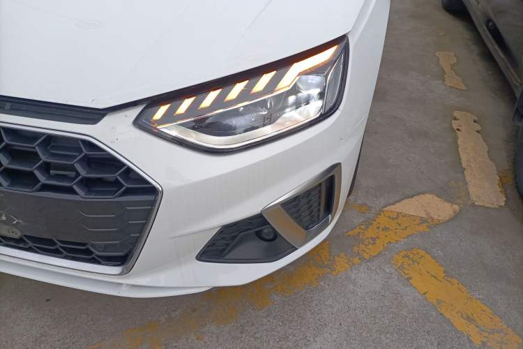 Used Audi A4L 2022 40 TFSI Fashion Dynamic Model Left Front Headlight