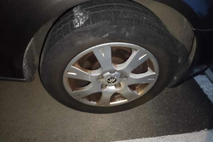 Used Skoda Octavia 2013 1.6L Manual Eado Edition