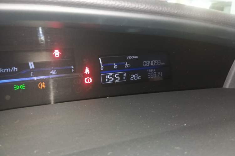 Used Honda Jade 2017 1.8L Automatic Classic Edition 5 seats