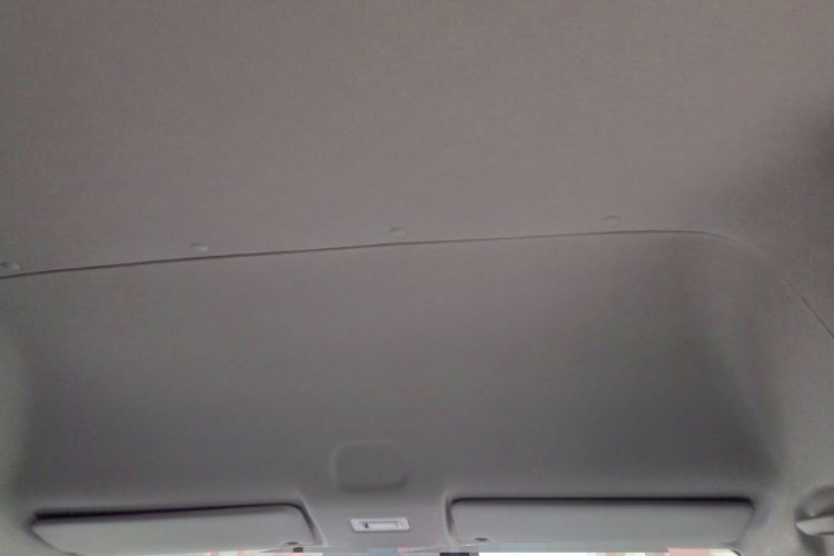 Used Foton Toano 2023 Joy Elephant Multi-Function Model Cummins 2.8T Manual Transmission Long Wheelbase Mid-Roof Design Rear Single Tire—Available in 5/6/7/9-Seater Configurations
