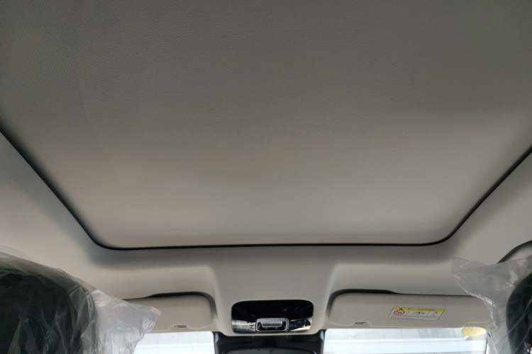 Used Chery Explore 06 C-DM 2024 Luxury Model