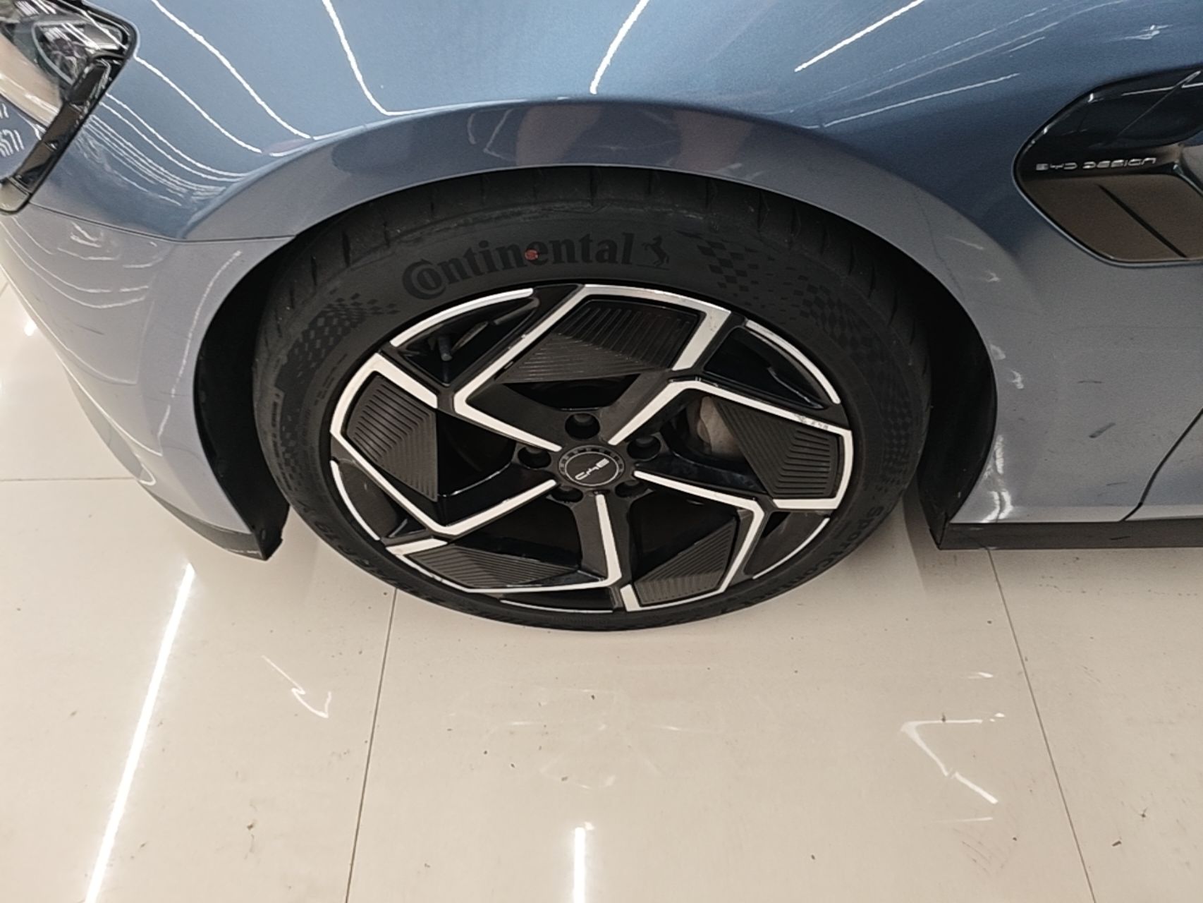 BYD Seal 2022 700 km Long-Range Rear-Wheel-Drive Version — снимка 10